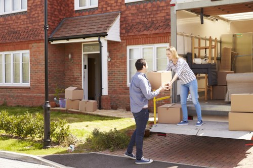 Planning a moving truck route through Haringey streets