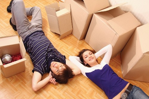 Efficient local moving team completing a rapid relocation in Haringey
